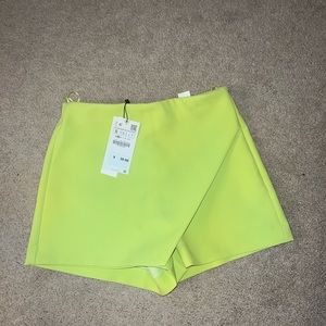 ZARA Neon Yellow/Green Skort